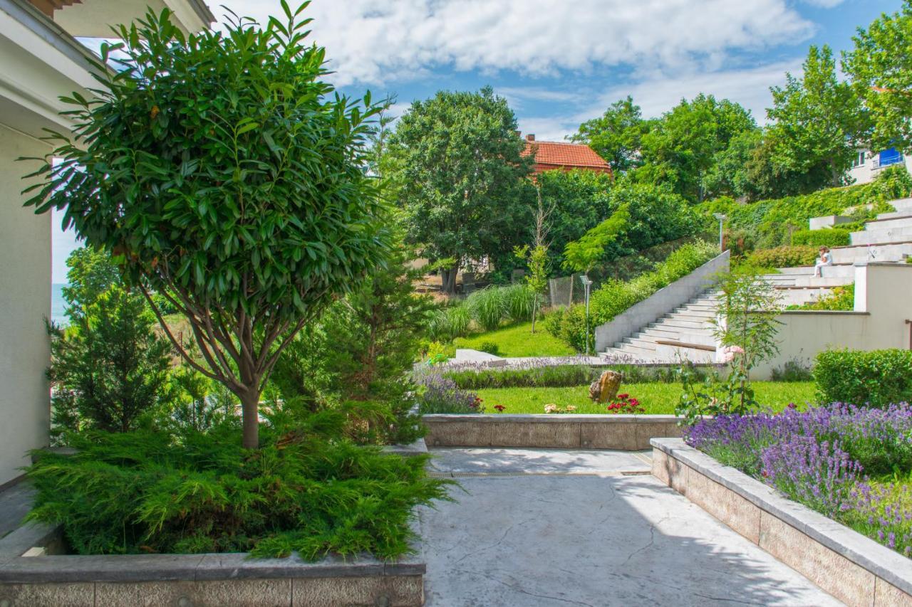 Paraiso Theopolis Obzor Exterior photo